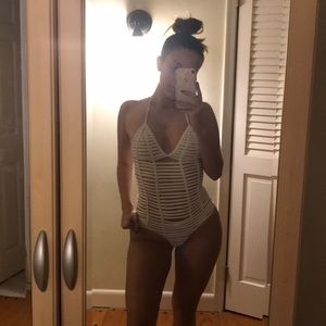 Pearl ribbed one piece💗